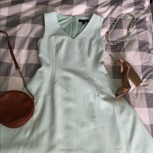 Banana Republic fit n flare petite dress